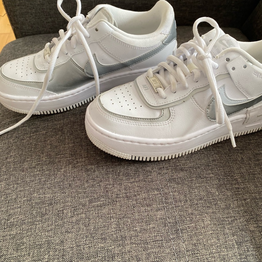 Nike Air Force 1 White Low-Top Sneakers -Unisex size